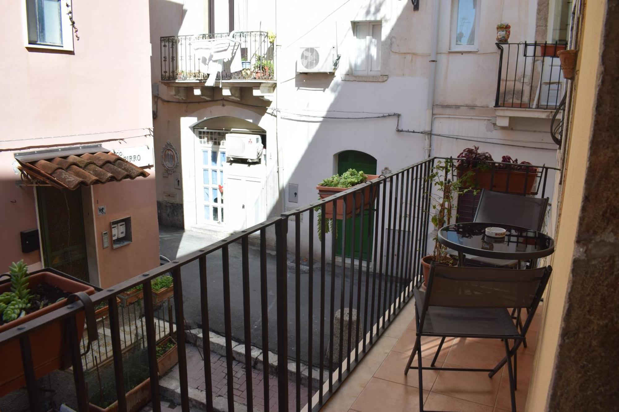 Sbiriddu'S House Appartement Taormina Buitenkant foto